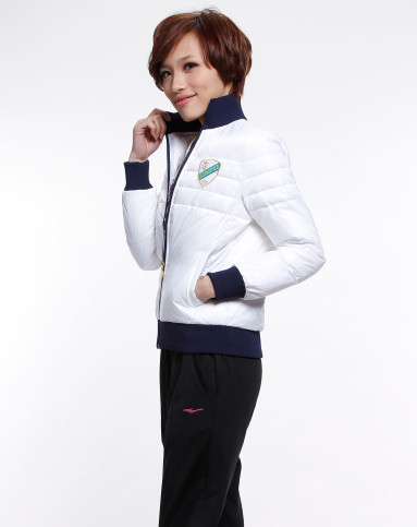 最后约惠-女人我最大专场白色贴徽章长袖羽绒