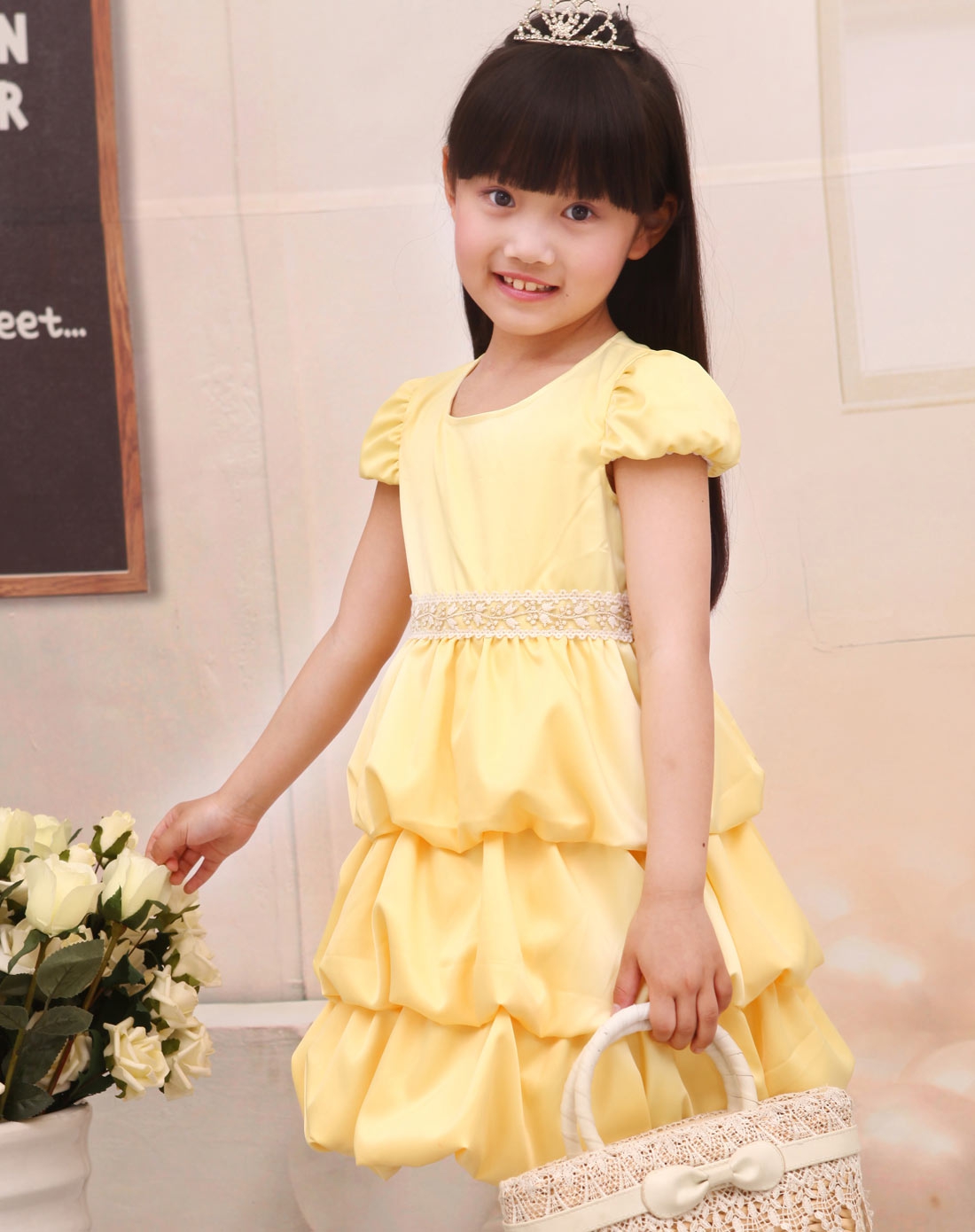 UGU女童连衣裙20牌子品质好 新款好用