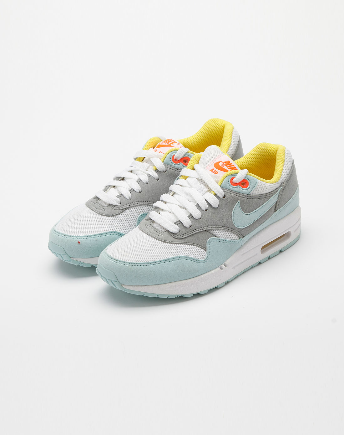 耐克nike女装专场-白/粉蓝/白色时尚运动鞋