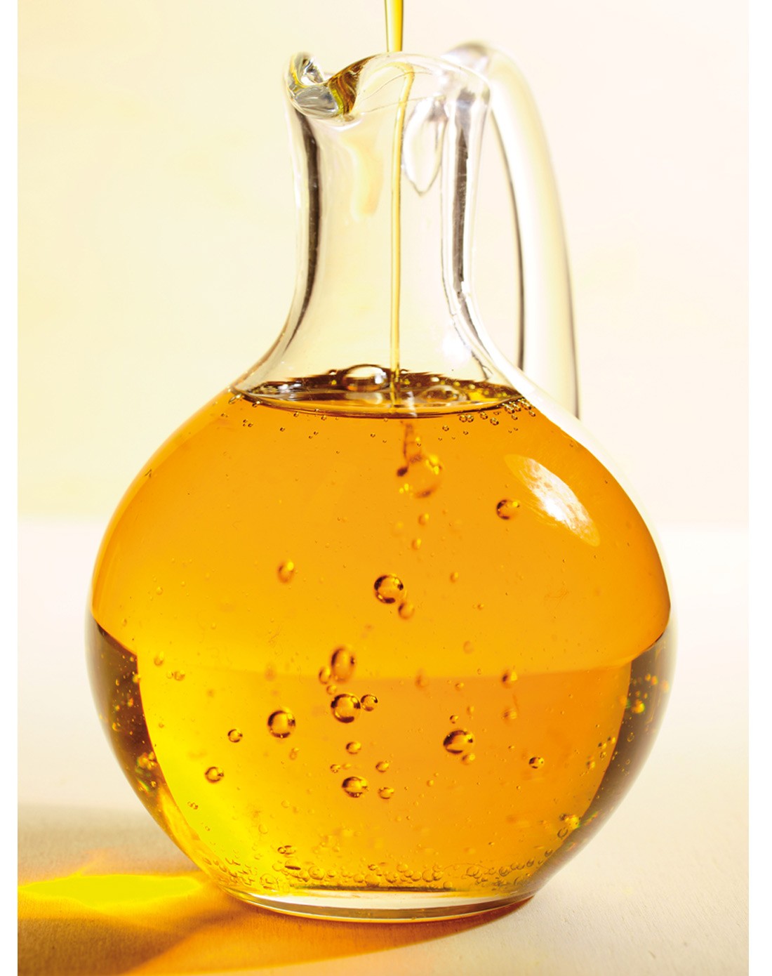 三大主要食用油价格全线上涨 专家：我国有能力保障“油瓶子”安全