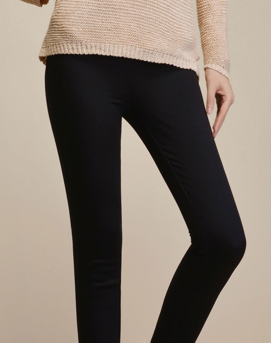 黑色打底裤秋款长裤外选什么牌子好 同款好推荐