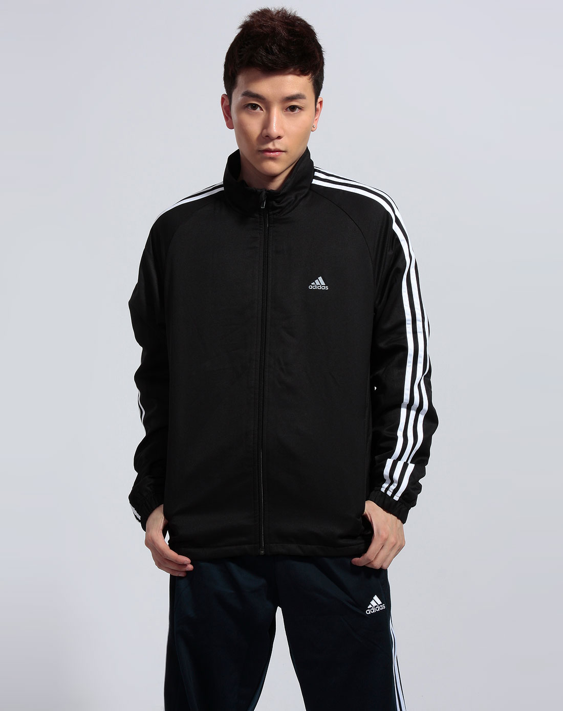 阿迪达斯adidas男装专场-黑色休闲长袖外套