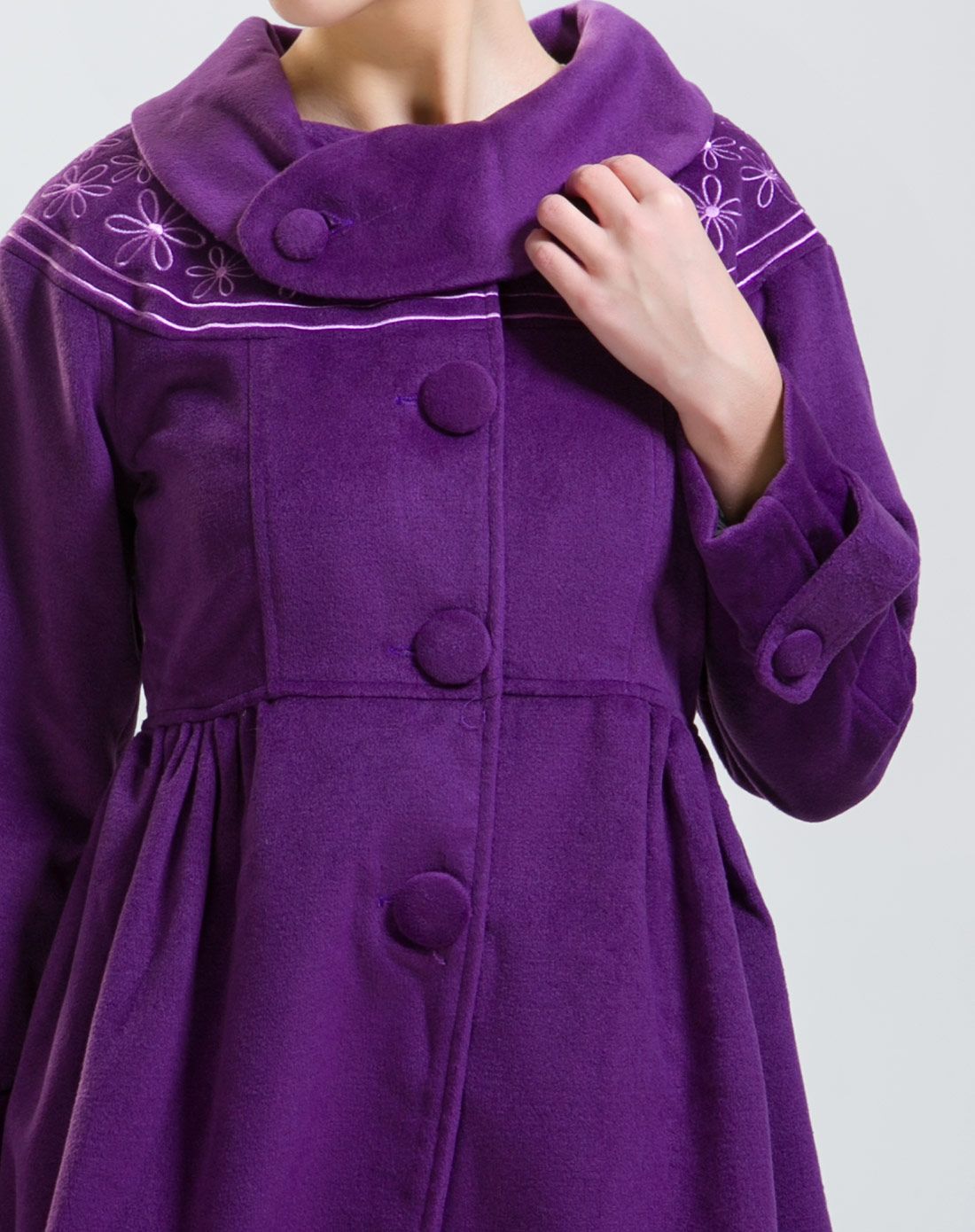 紫色精致绣花高腰灯笼裙摆修身呢子大衣外套
