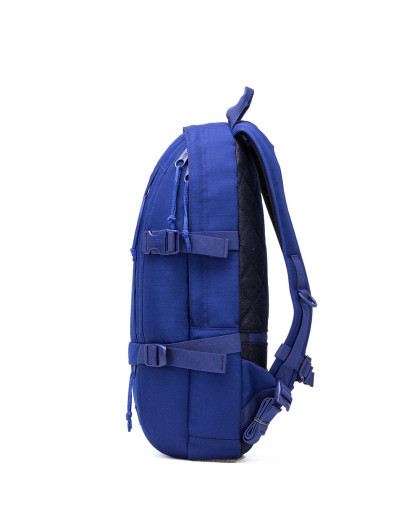 eastpak 纯蓝限量版商务电脑背包图片