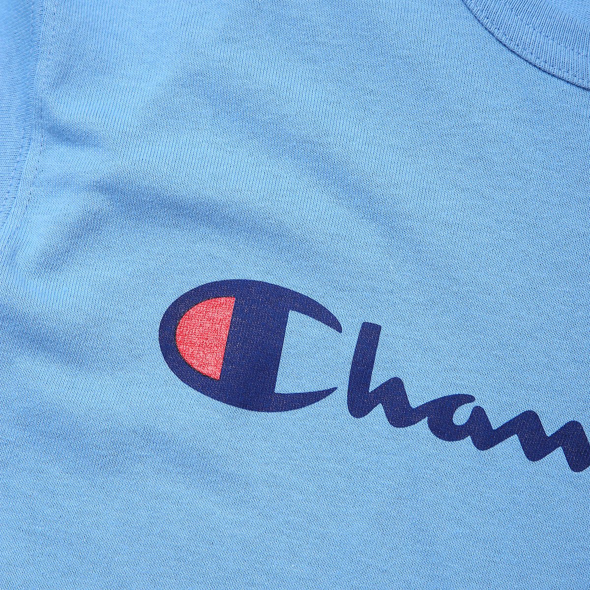 champion假的标志,冠军衣服真假辨别图片 【尺码偏大】champion余文乐同款经典logo短袖t恤