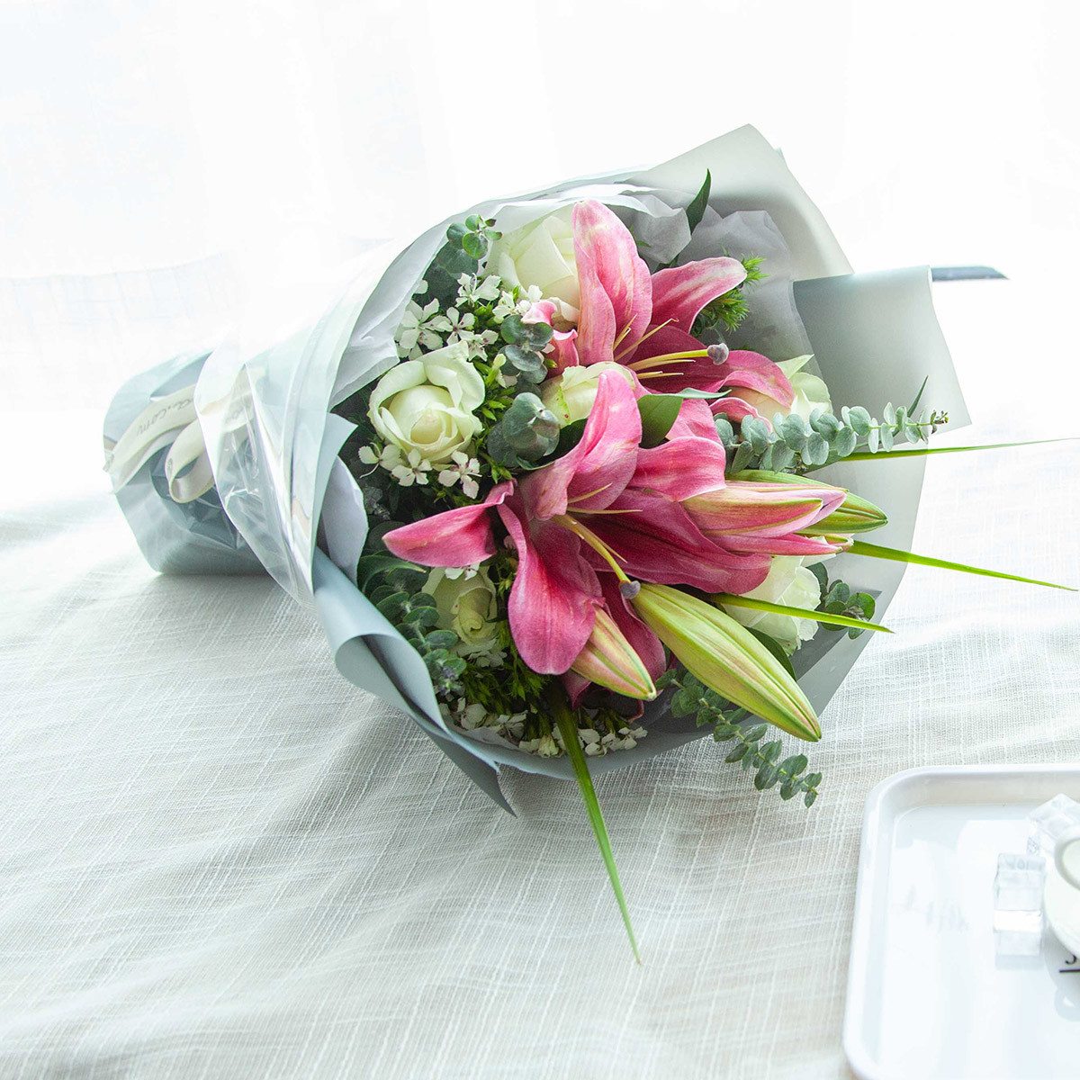 巨蟹座幸运花--百合,玫瑰鲜花花束情人节送老婆花店订花
