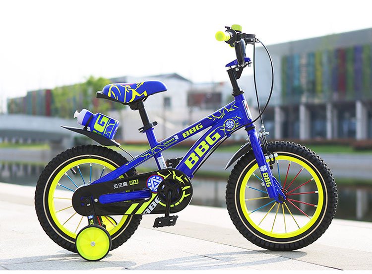 贝贝高儿童脚踏车自带发光MP3