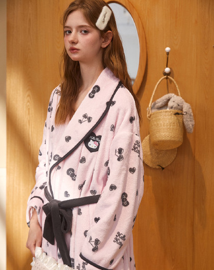【KT联名】浴袍睡衣女秋冬牛奶绒甜美满印高级感晨袍家居服睡袍