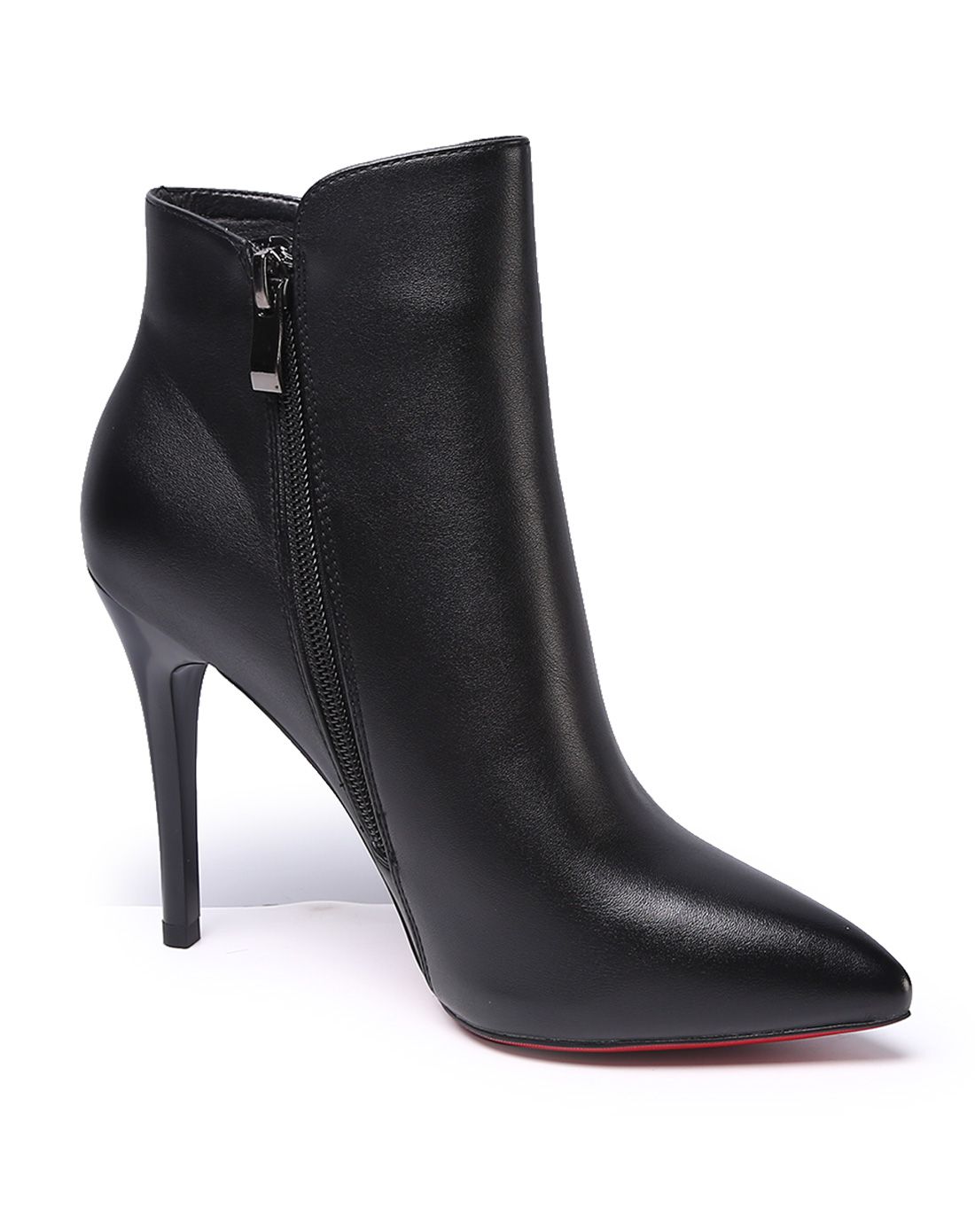 卡丹路Cardanro16新款镶钻黑色细高跟尖头短