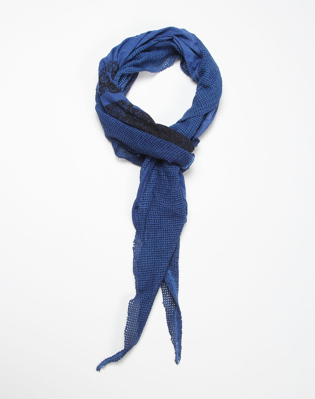 女款三角形印花蓝色围巾