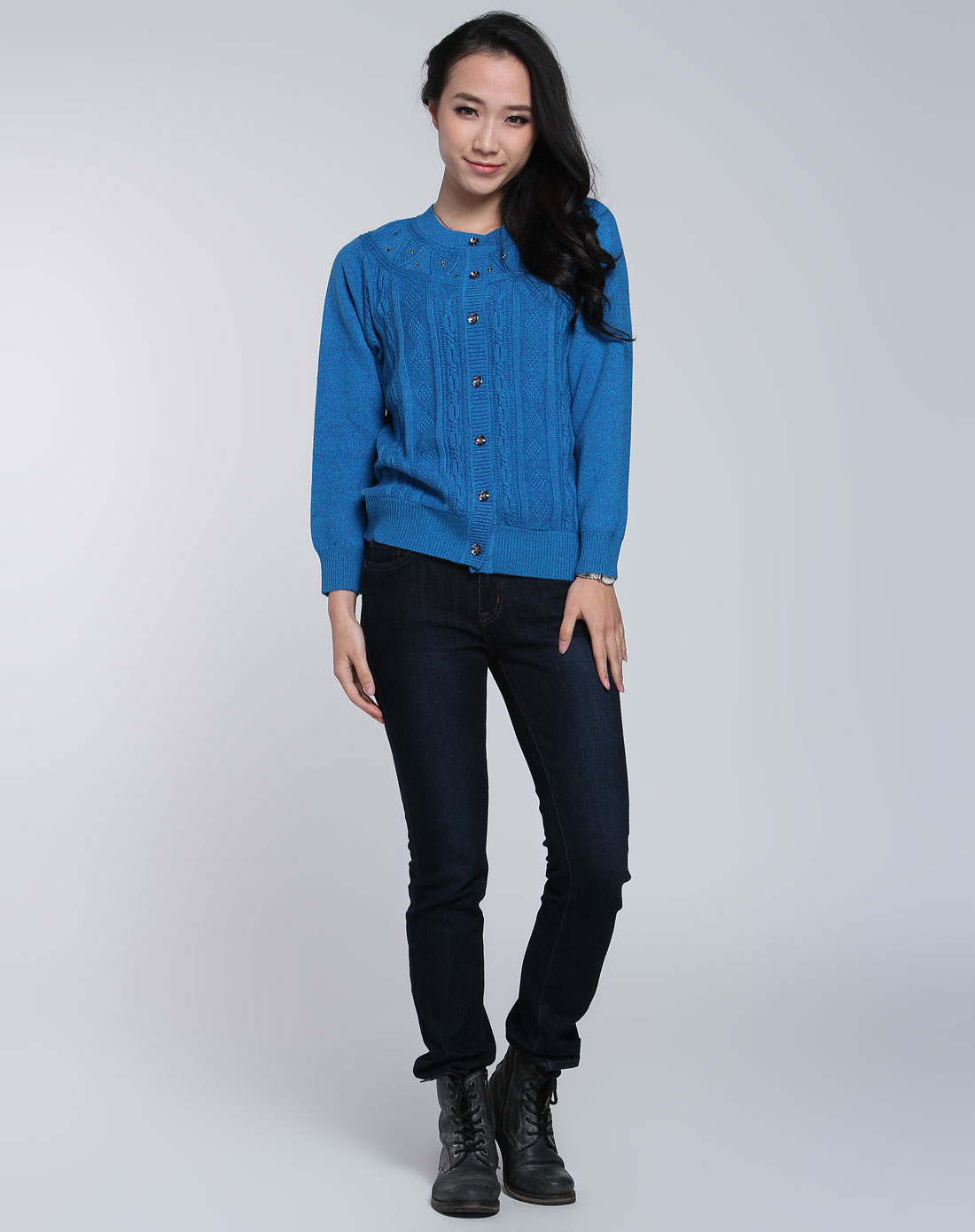 卡尔丹尼诗女款宝蓝色时尚长袖毛衣1801-11_唯品会