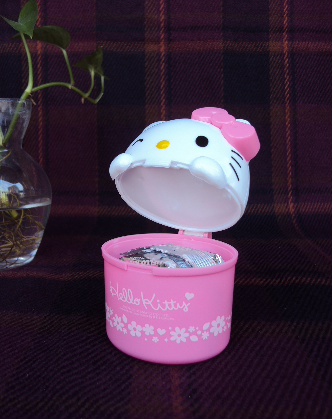 hello kitty hlkt牛奶巧克力豆(造型罐)50g