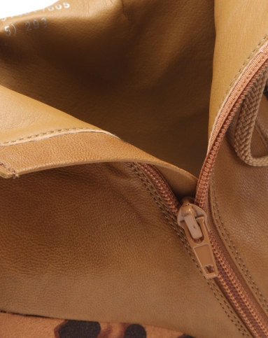 潮流百搭款杏棕色高跟短靴