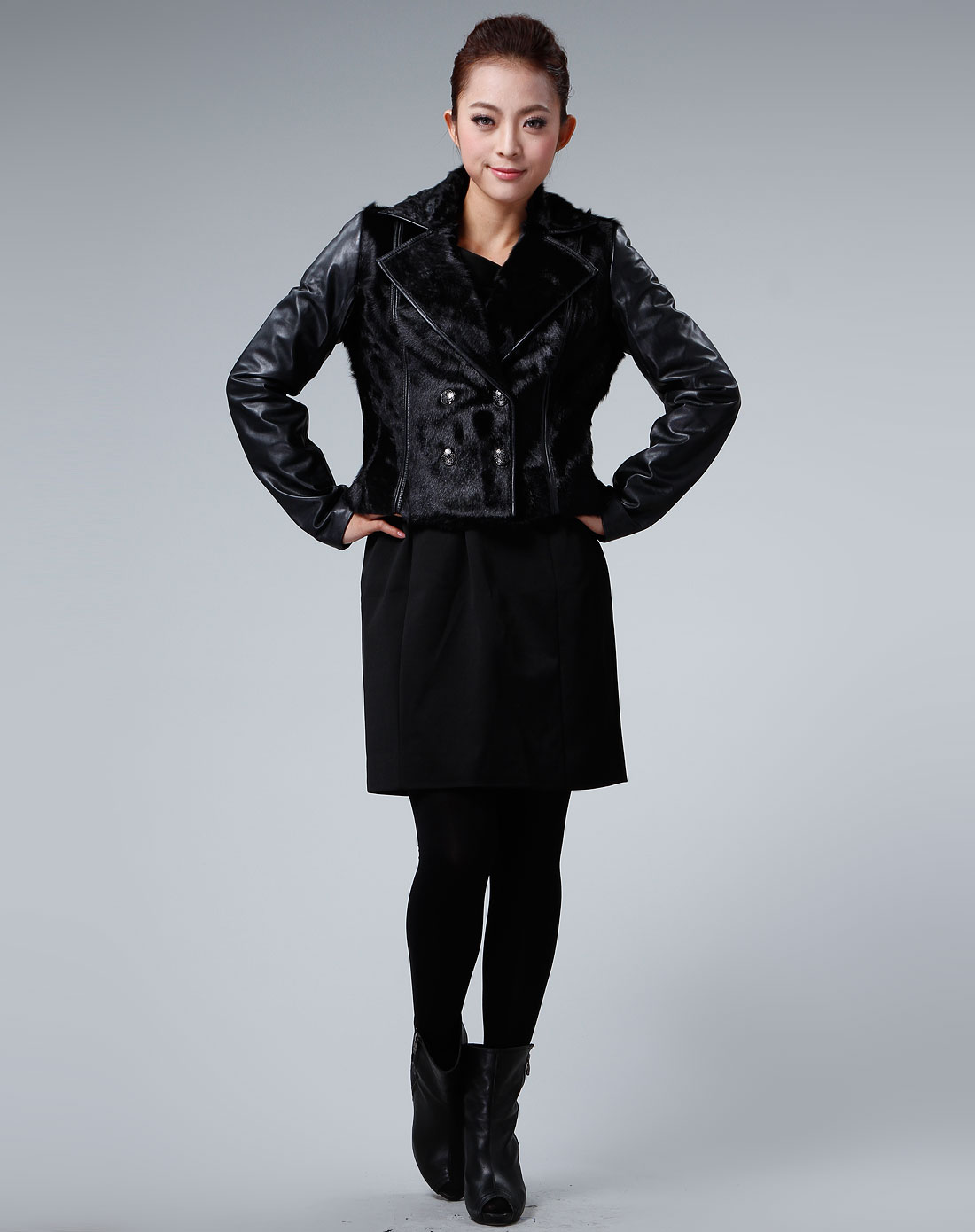 女款正黑猾子袖拼皮短外套