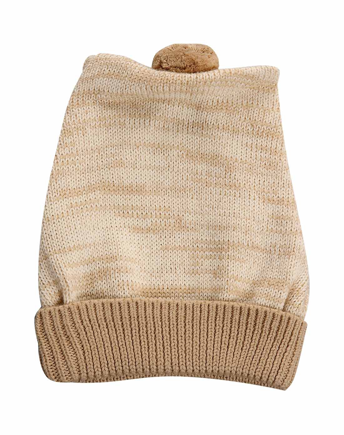 中性宝宝浅黄四角帽