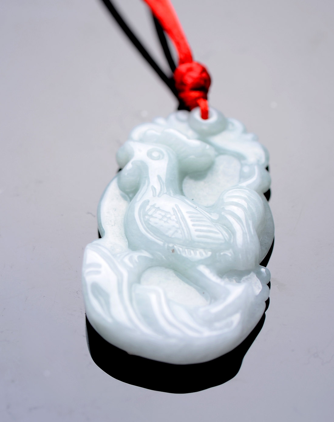 天然翡翠生肖鸡牌挂件