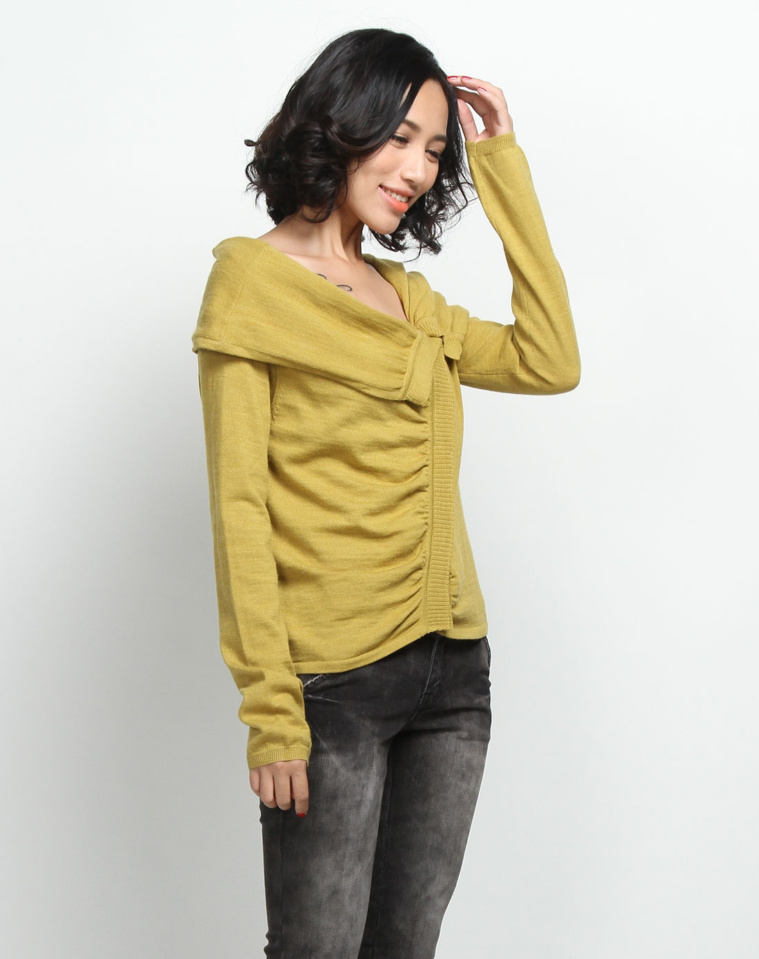 芥末色长袖短开衫