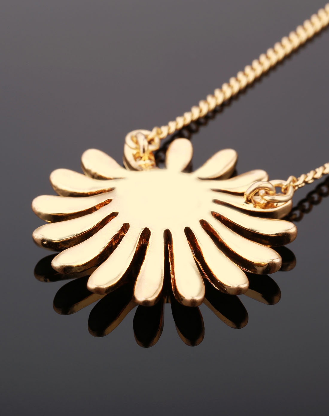 雏菊白色花瓣项链