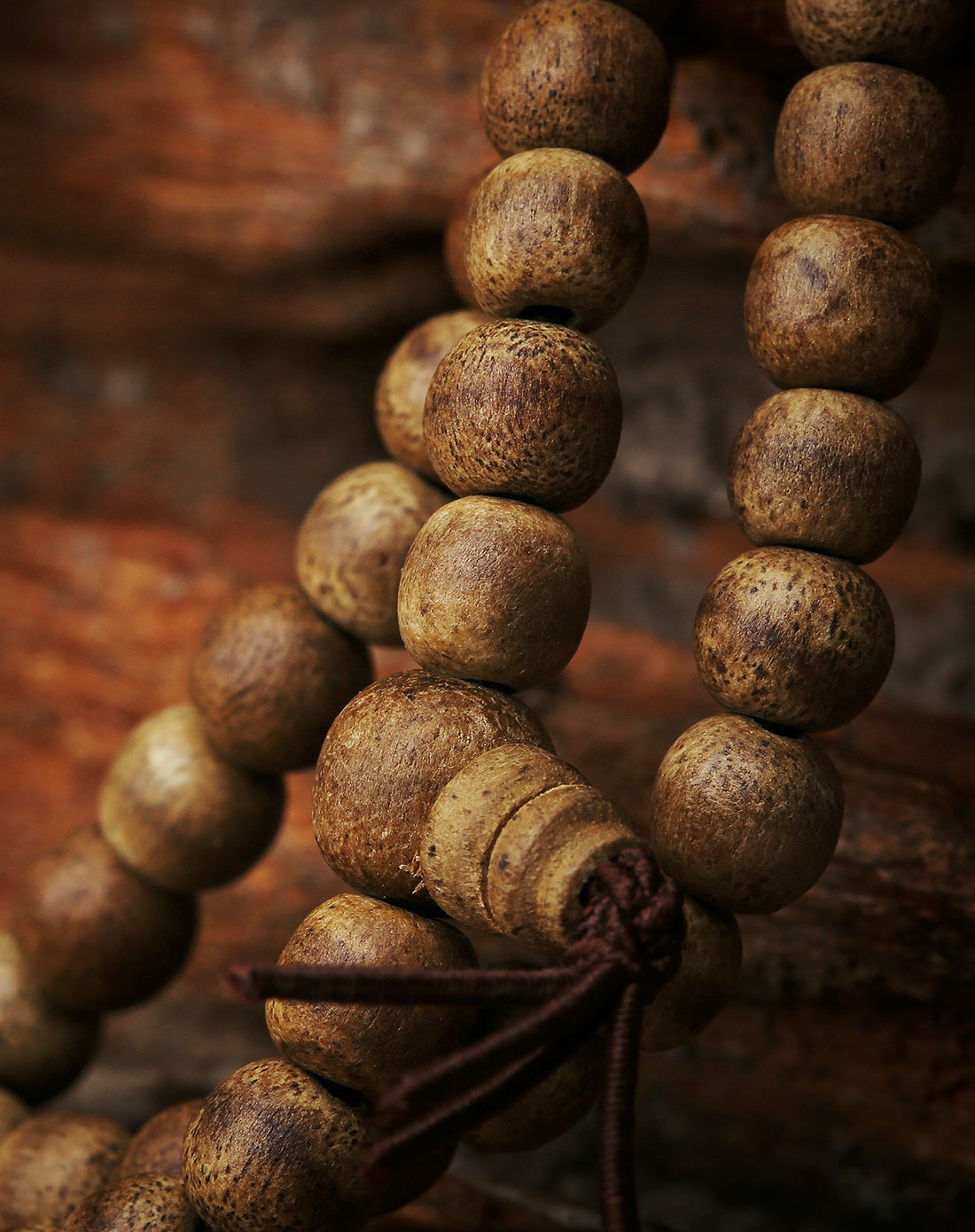 中爪哇精选沙沉6mm108颗沉香佛珠手串(特惠品)