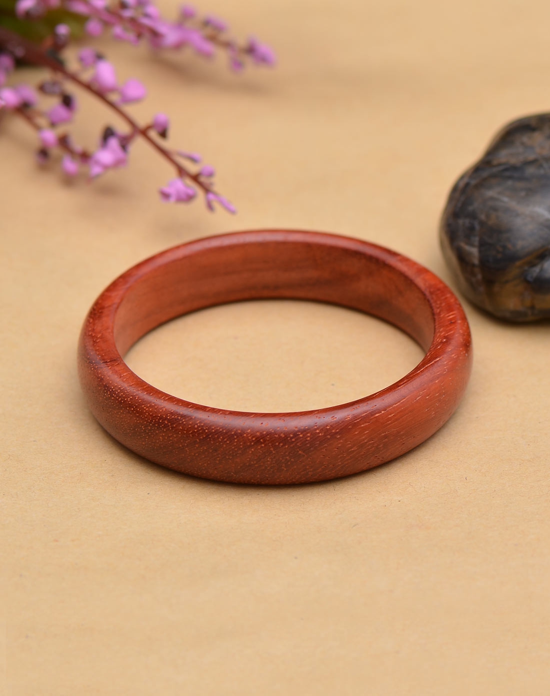 女款木色檀木经典款手镯