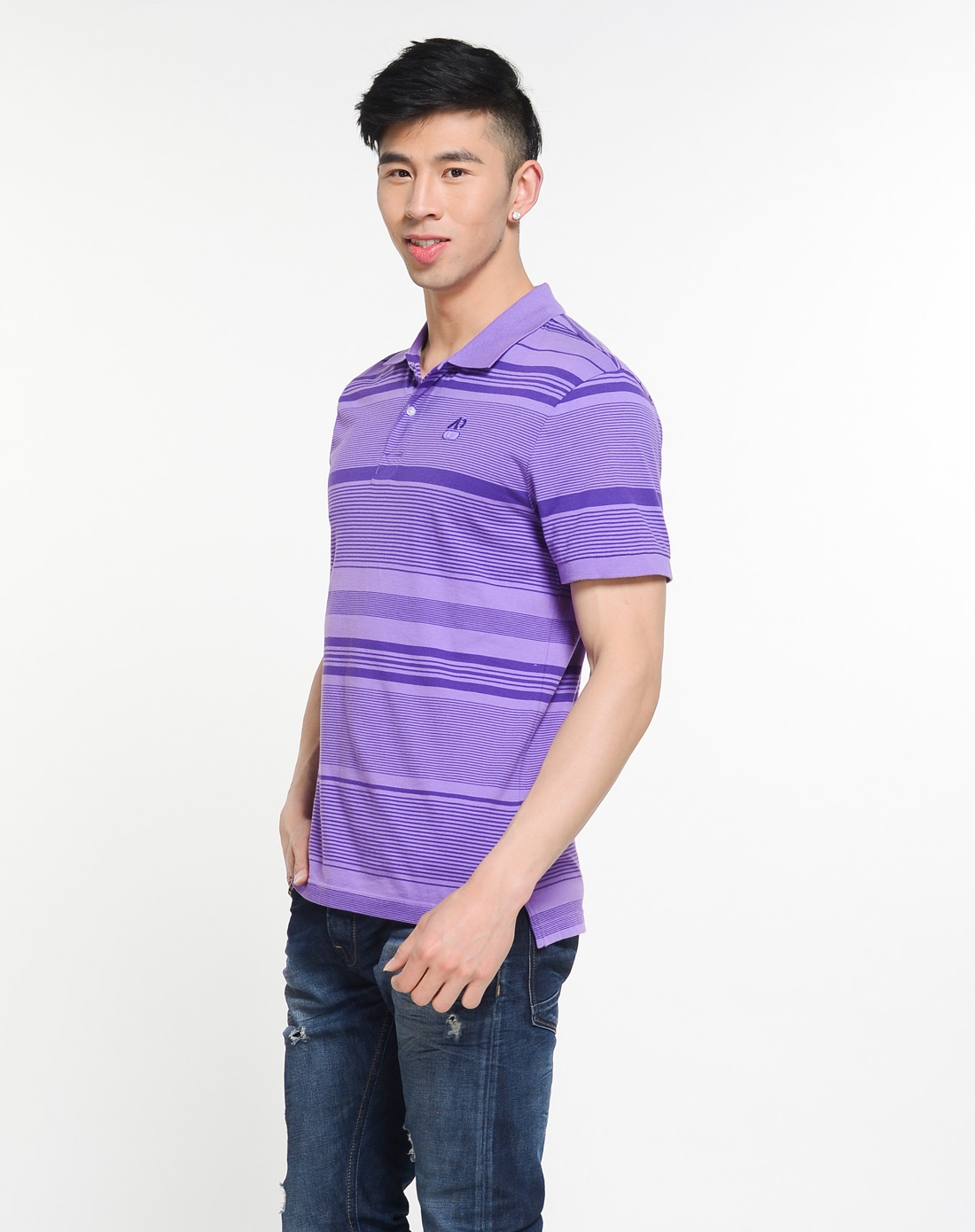 男子紫色短袖polo衫
