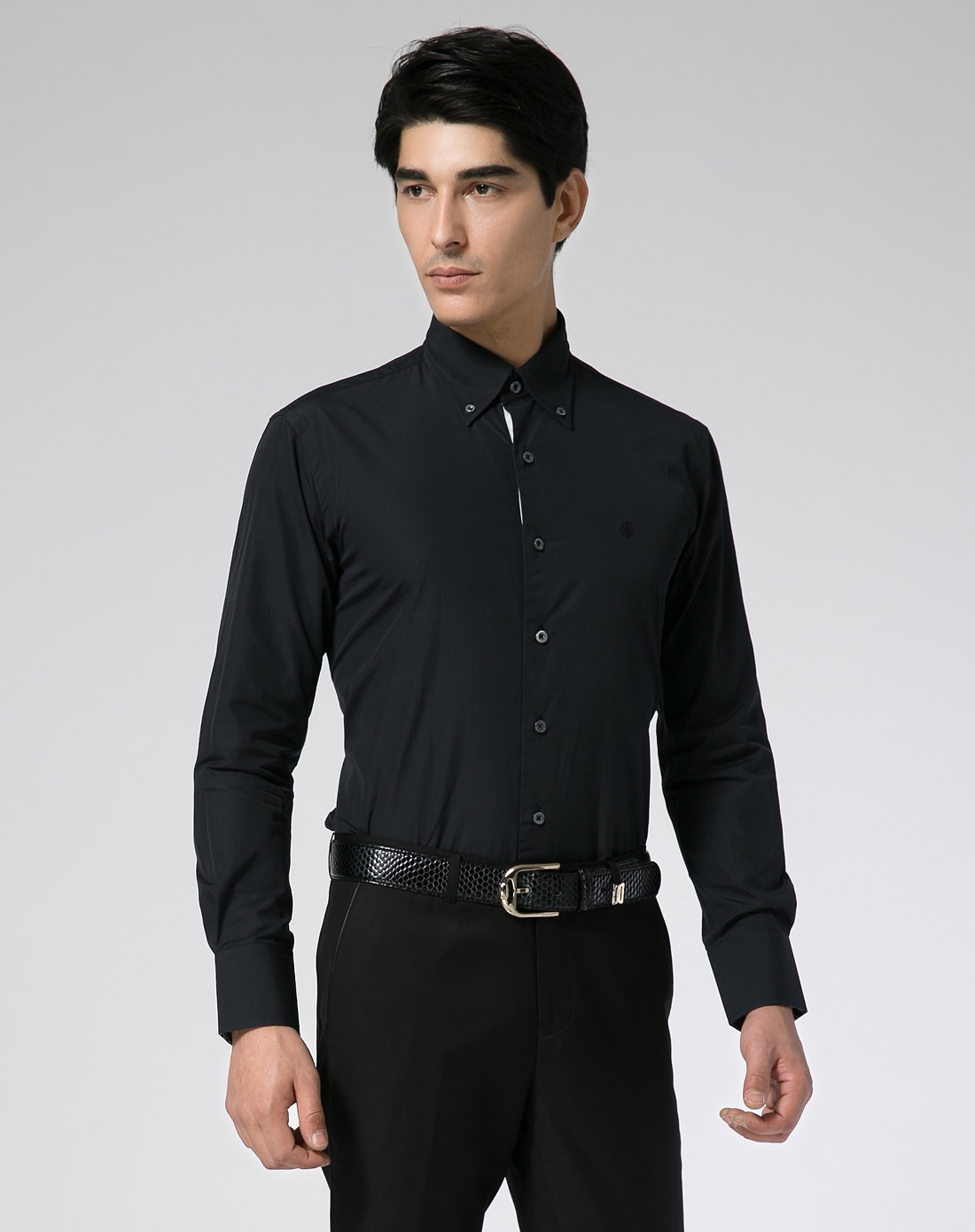 休闲简约蓝黑色长袖衬衫