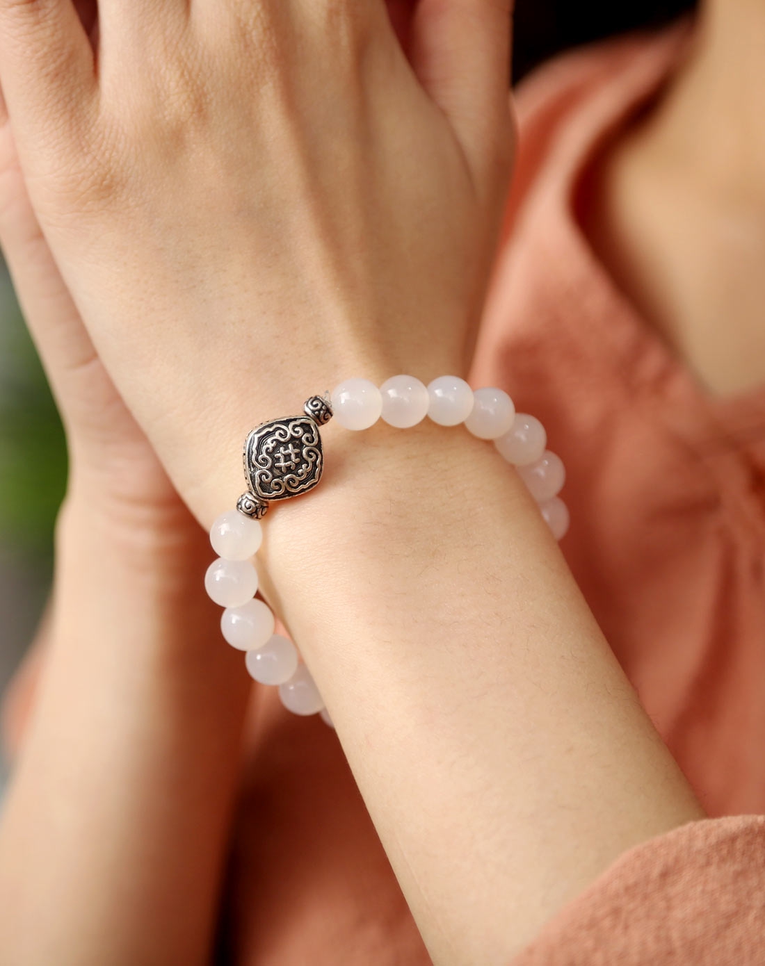 白玛曲珍淼-藏式天然白玛瑙手串bm0102080106_唯品会