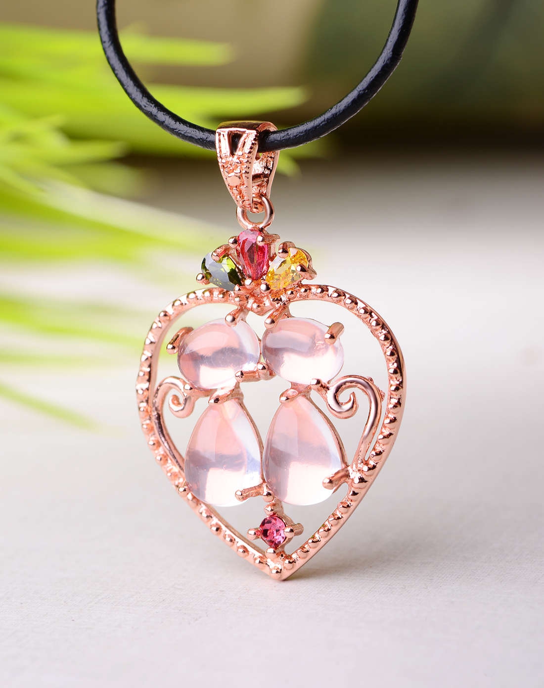 女款水晶之恋心形冰种粉晶项链 附证书