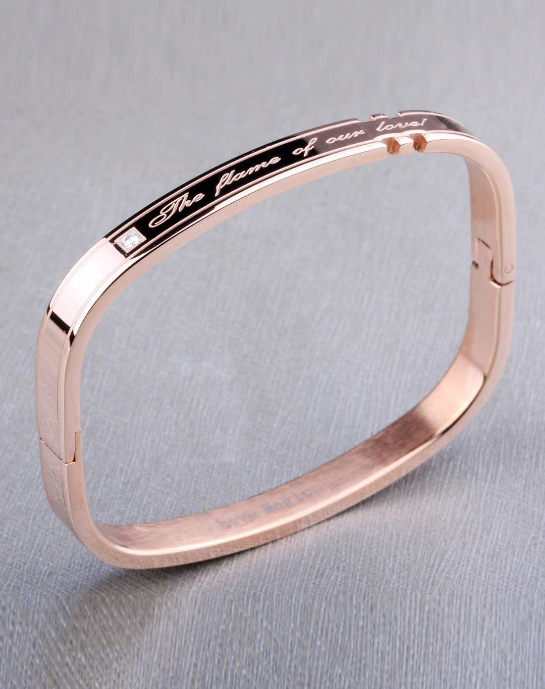 316l国际标准钛钢方形手镯-爱火(金)