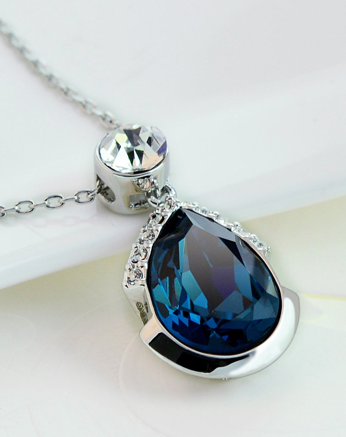 深海蓝宝水晶项链-蓝色