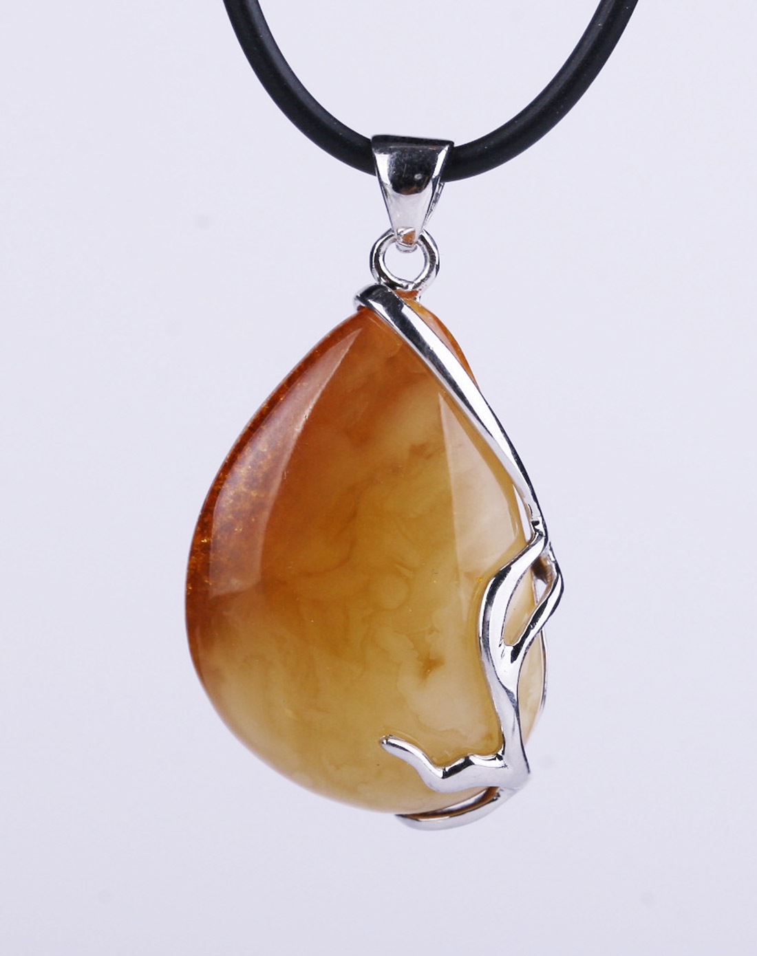 欧式艺术镶银蜜蜡吊坠