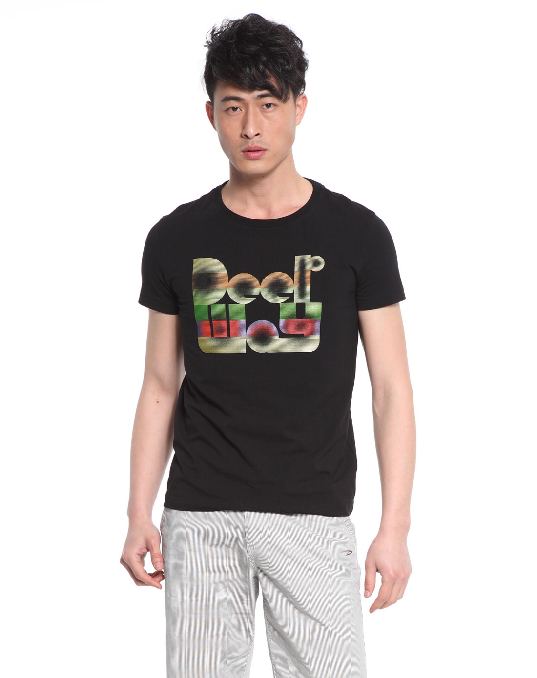 黑色个性烫印短袖t恤