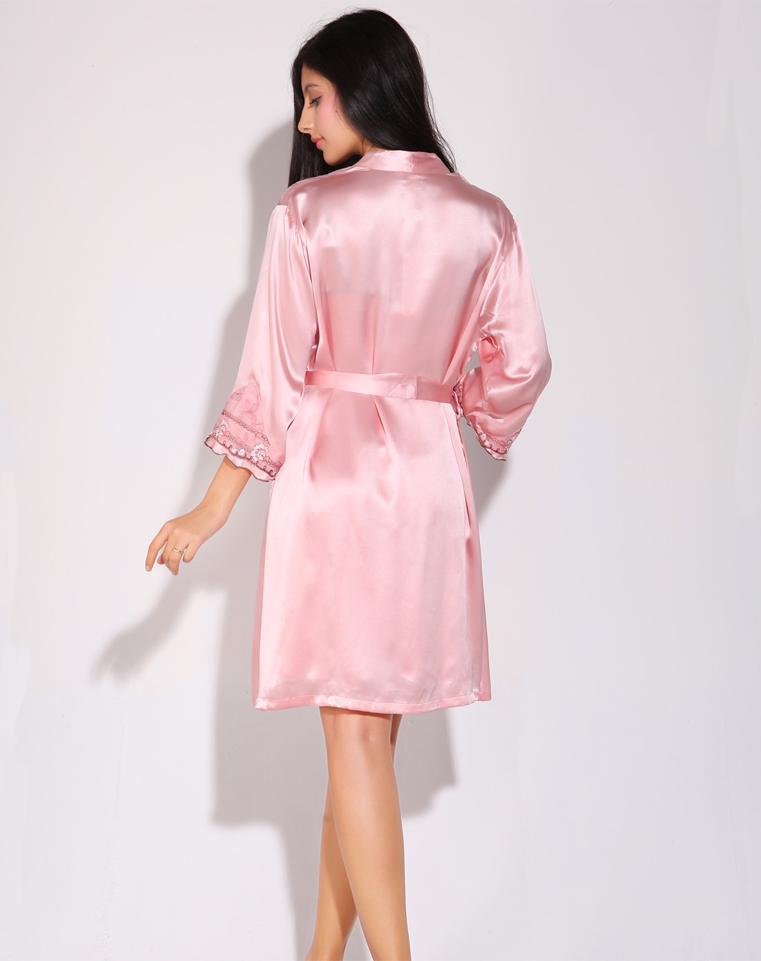 女士豆沙色优雅真丝睡袍两件套