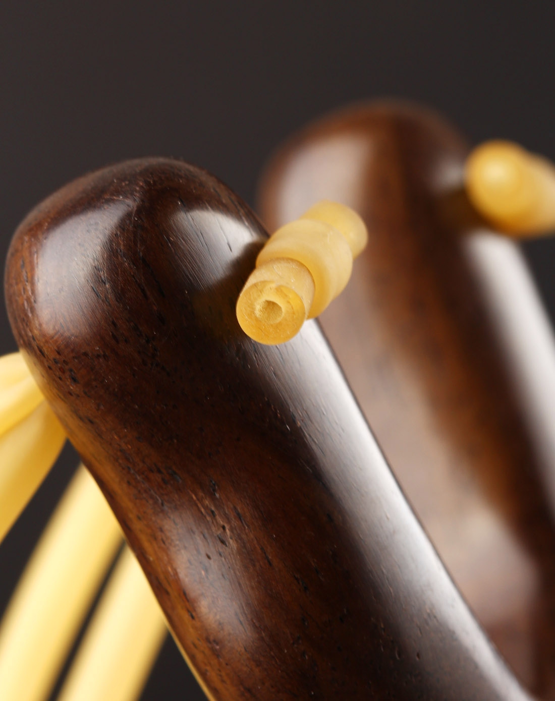 精选天然鸡翅木弹弓