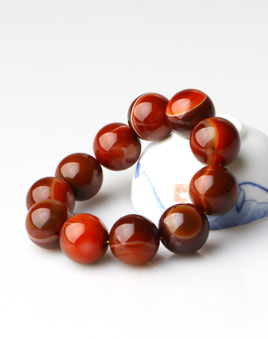 中性天然玛瑙天眼蚕丝手串附证书