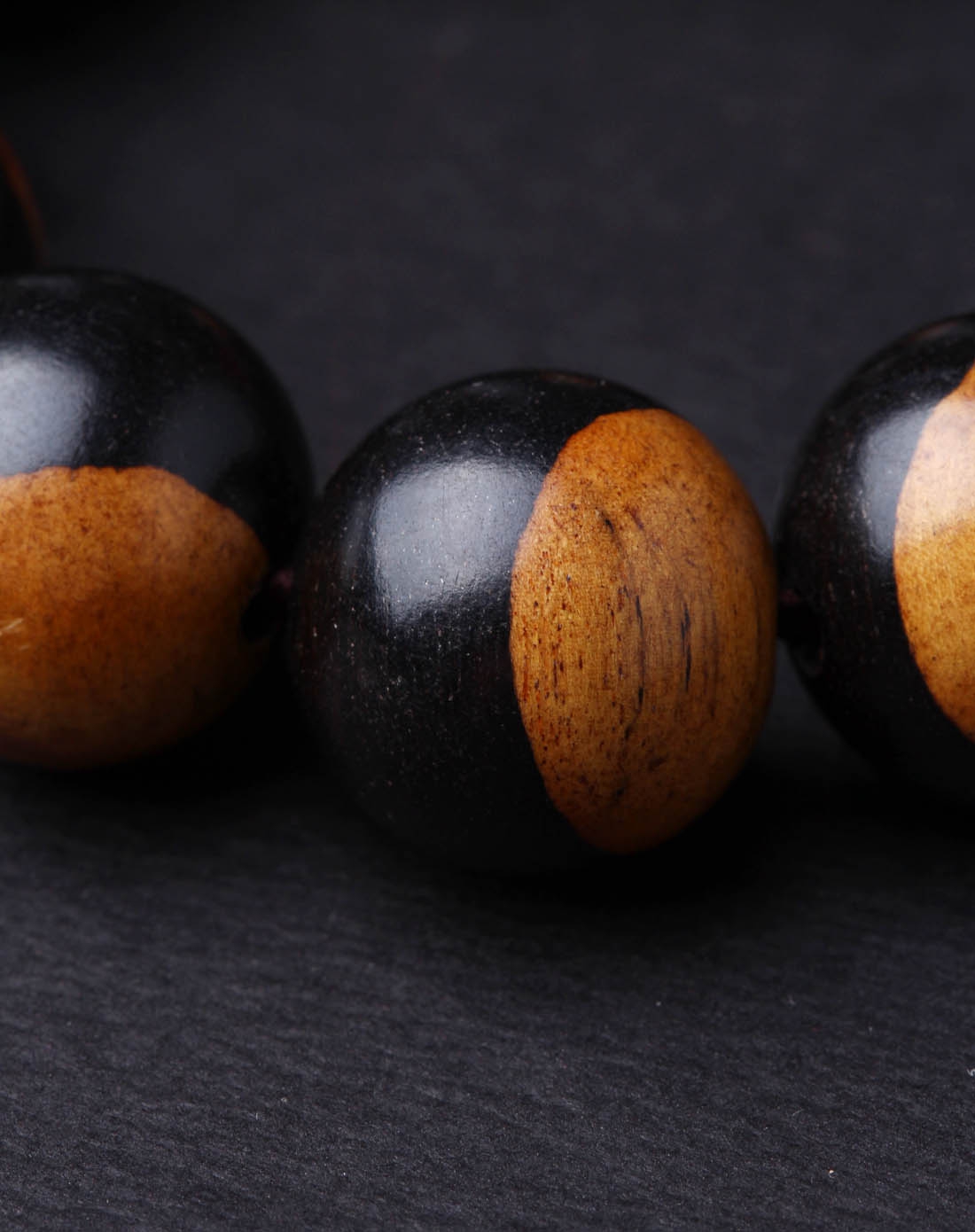 天然黑檀阴阳木手珠