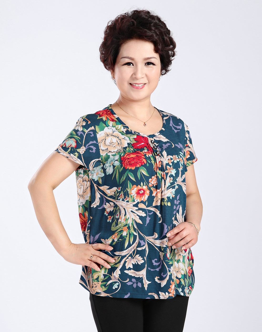 女款蓝底花色大花短袖上衣