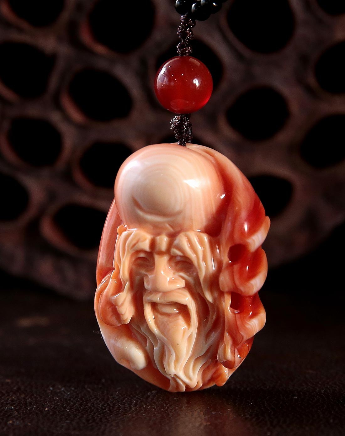 藏式天然血砗磲挂件(附证书)