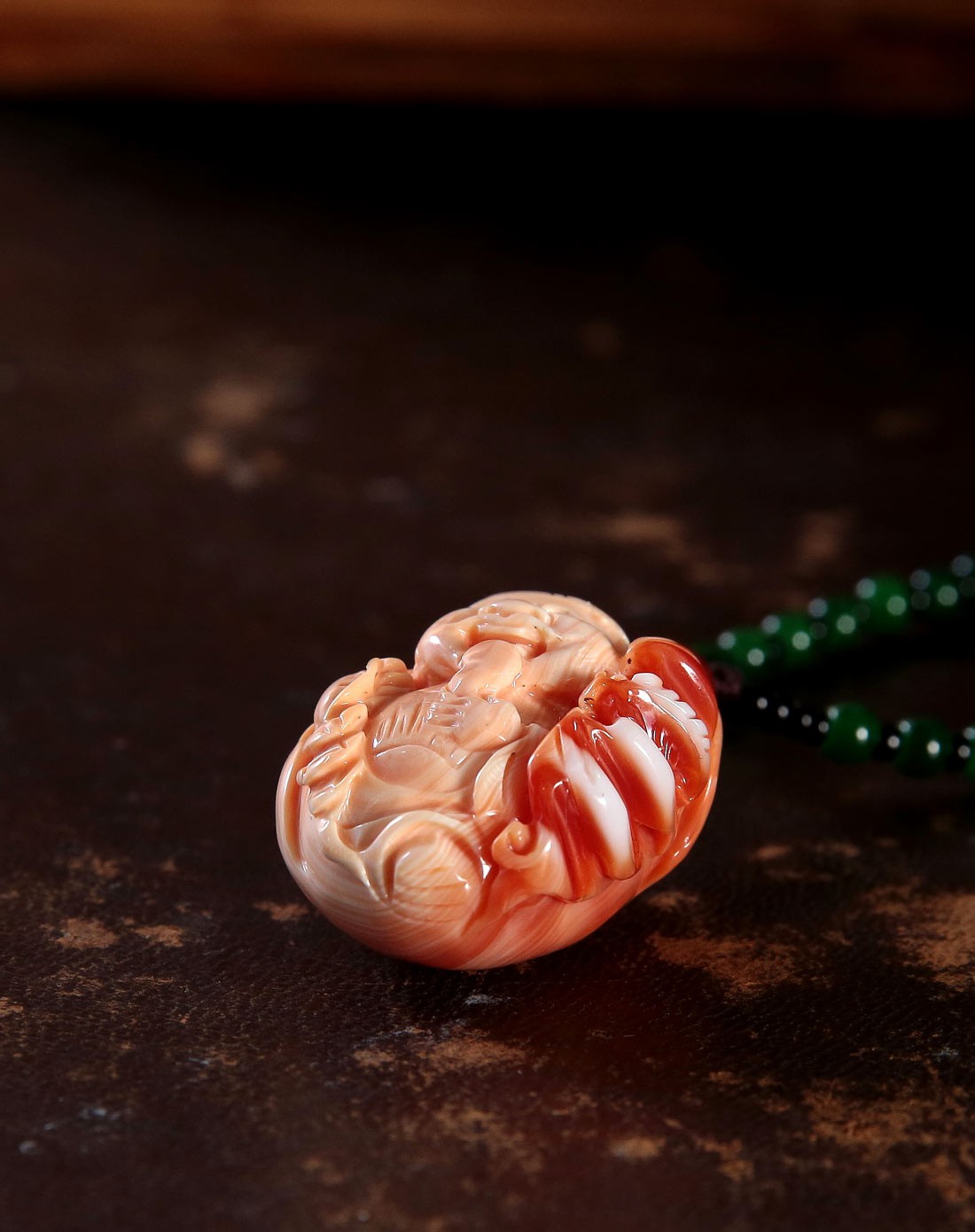 藏式天然血砗磲挂件(附证书)