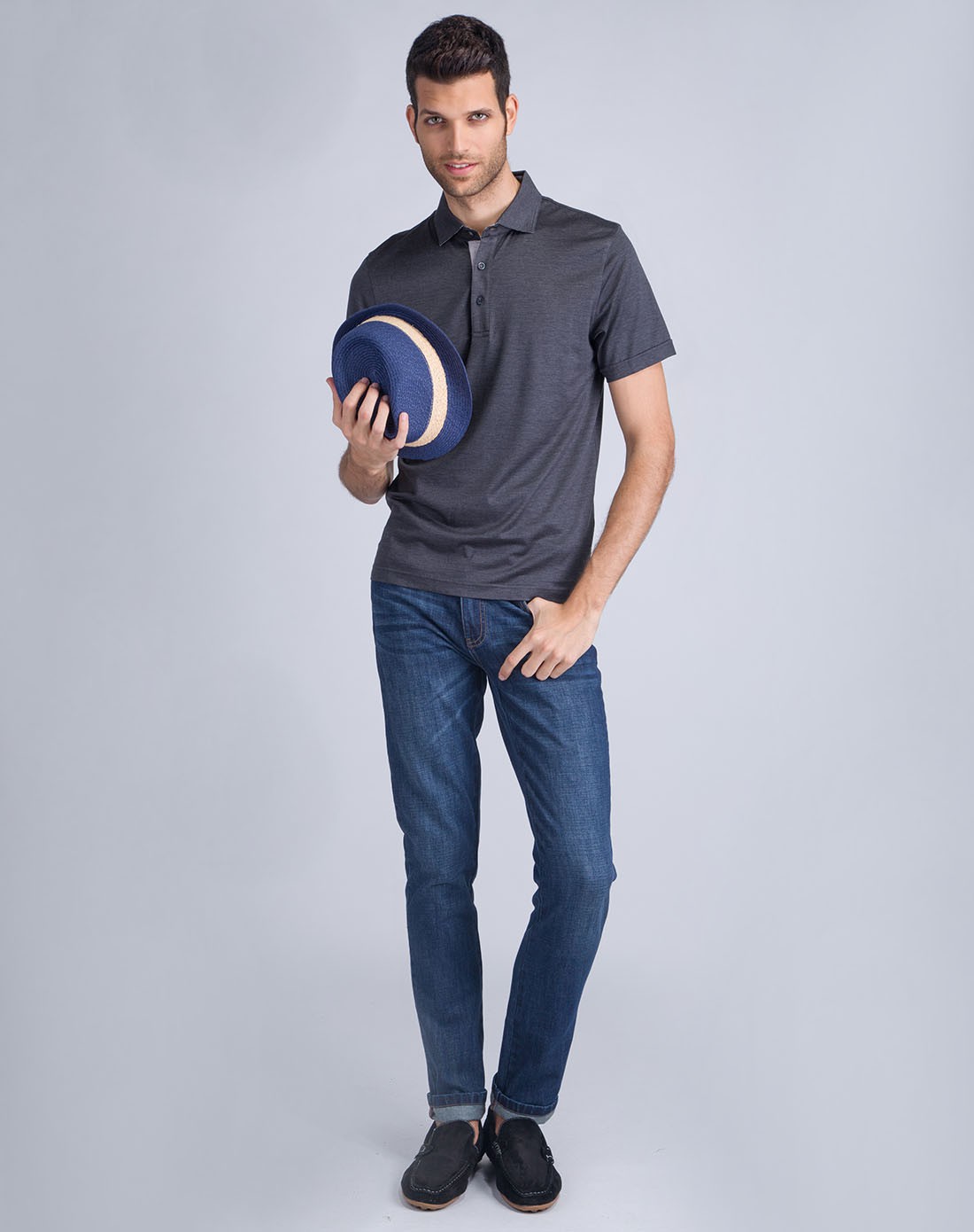 克劳拉尔kelaor男装专场 > 男士黑灰针织t恤