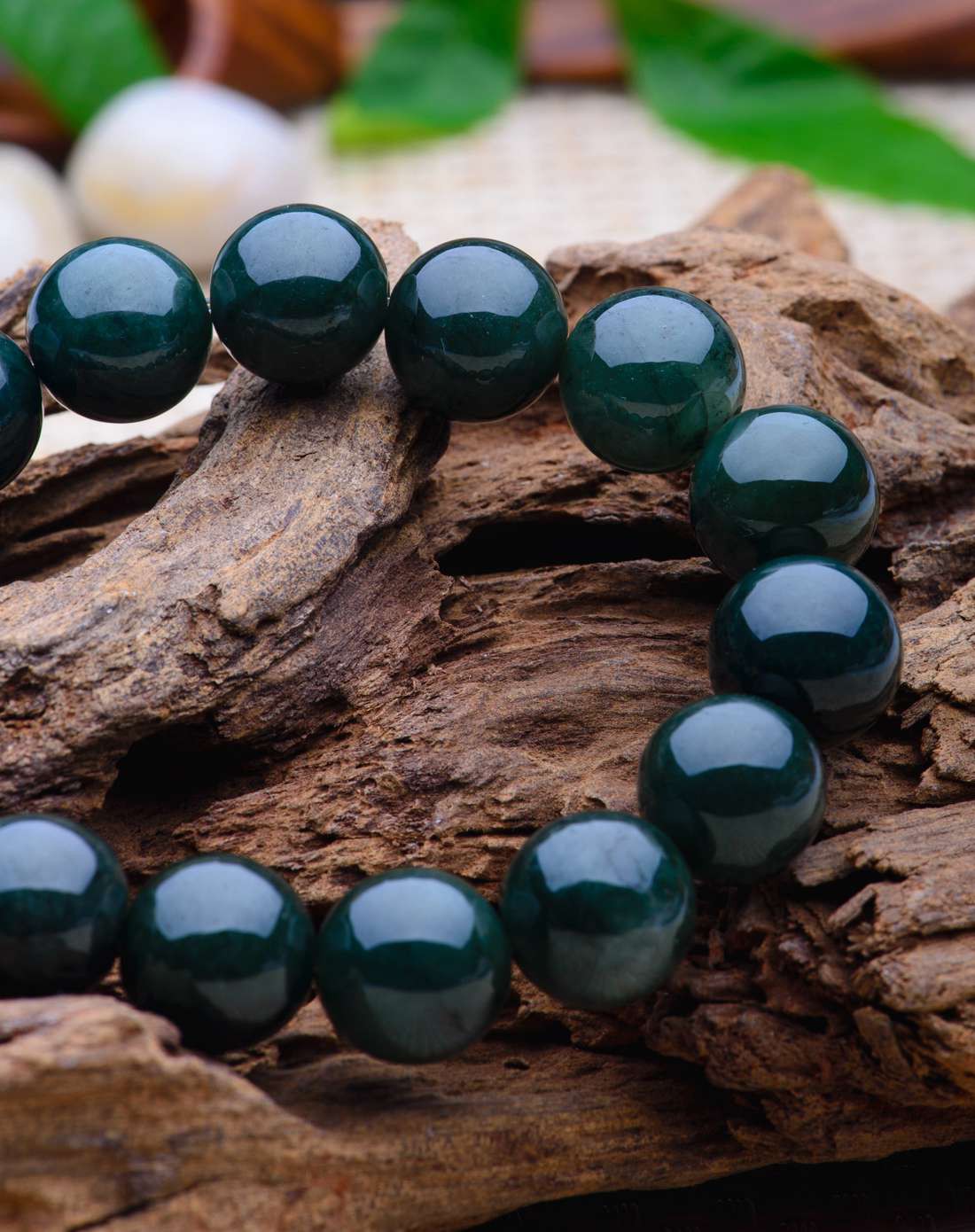 天然翡翠油青手串
