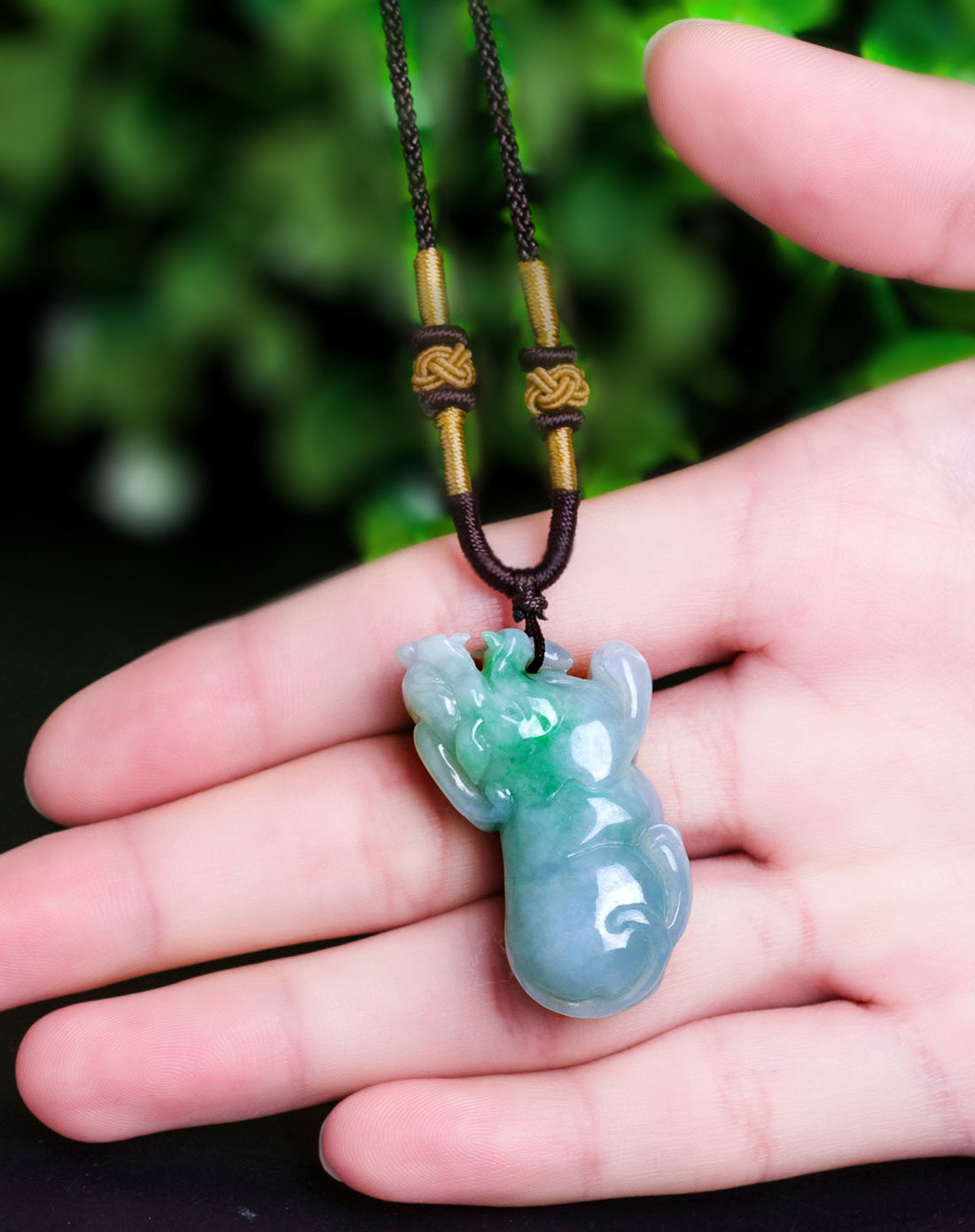 糯种底细带色旺财貔貅天然a货翡翠挂件