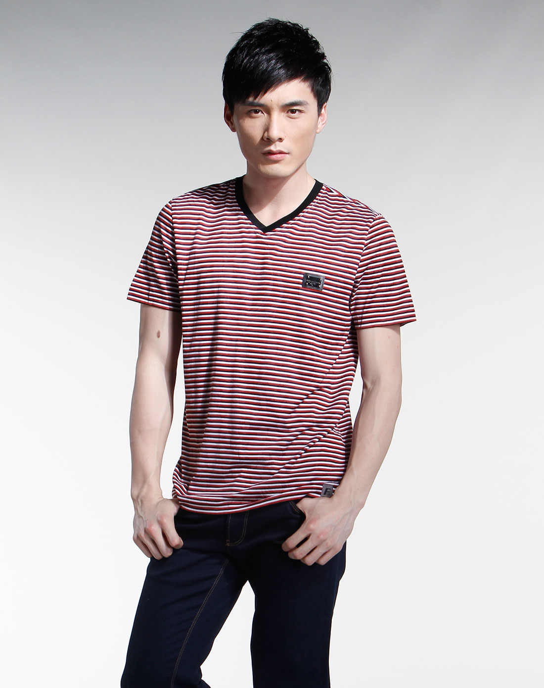 佛伦帝奴fllorinteno-黑/红/白色横纹短袖t恤