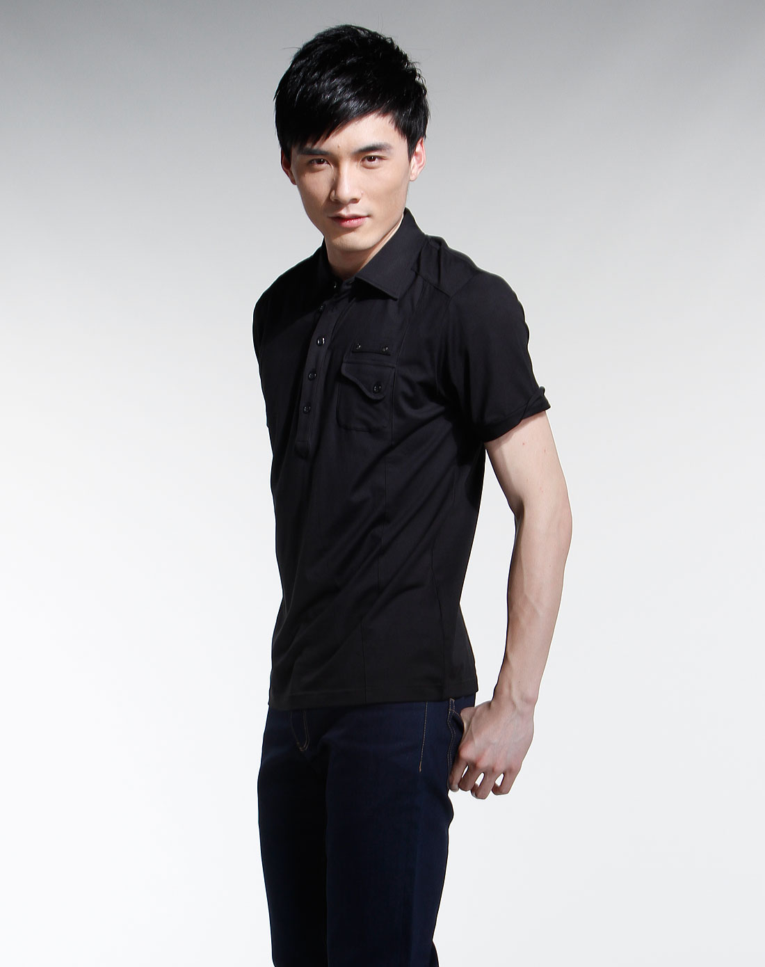 佛伦帝奴fllorinteno-黑色简约短袖t恤