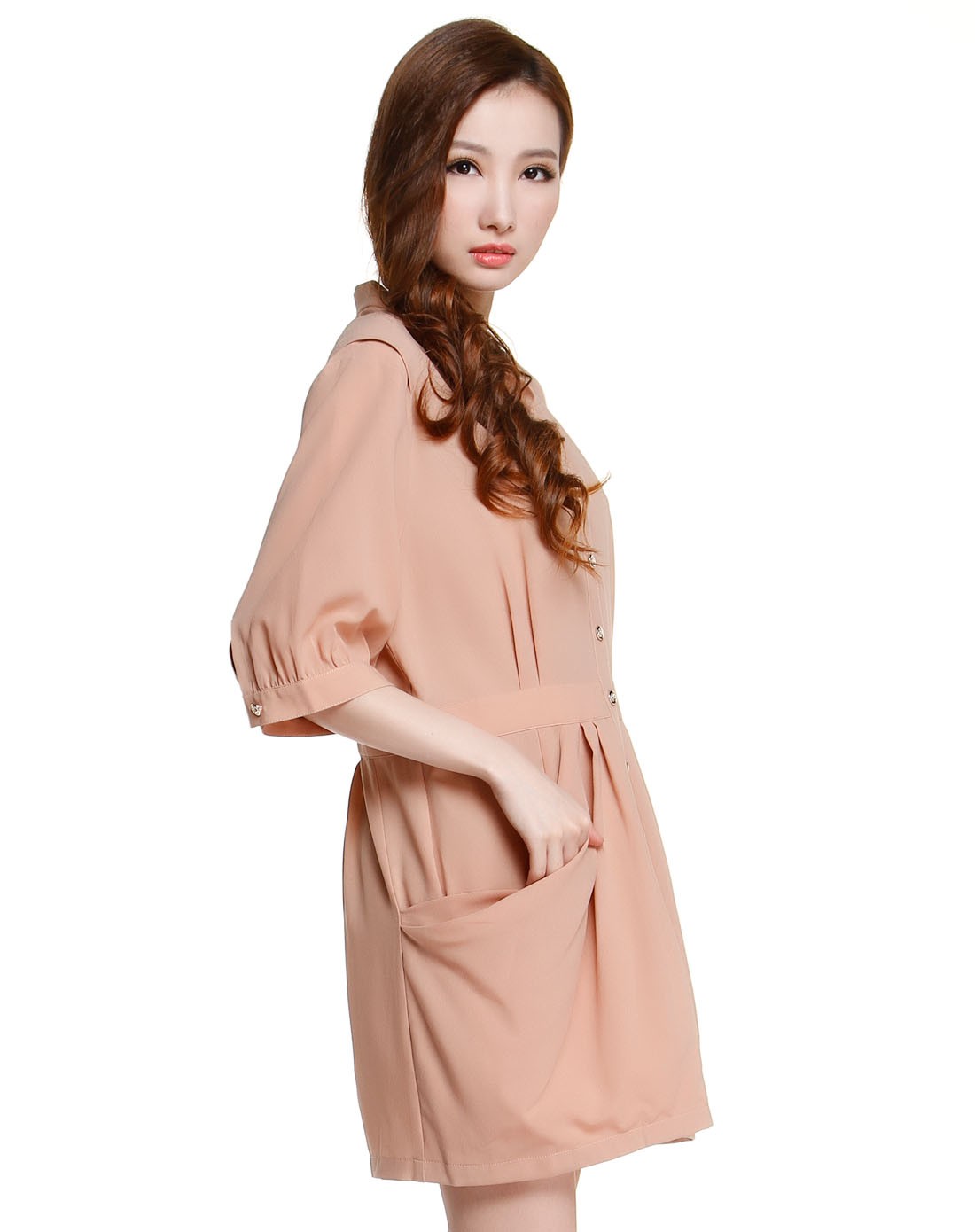 粉杏色休闲百搭中袖连衣裙