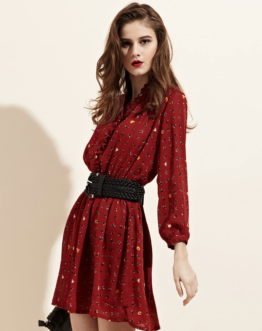 红色印花雪纺长袖连衣裙