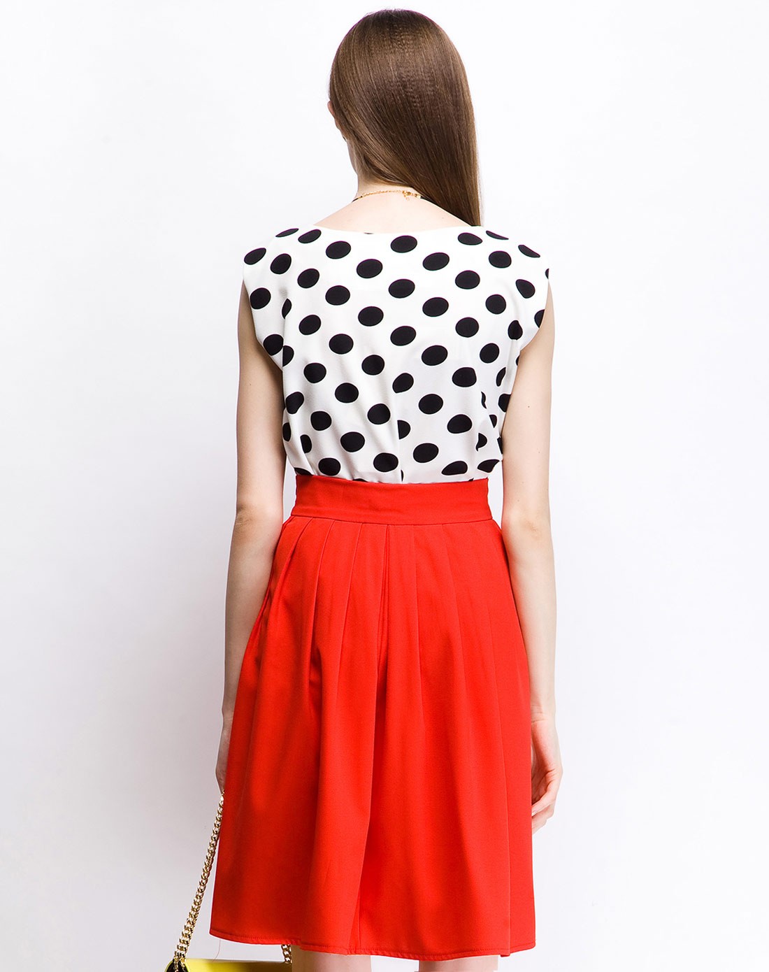 女款白色波点上衣配裙子无袖套裙