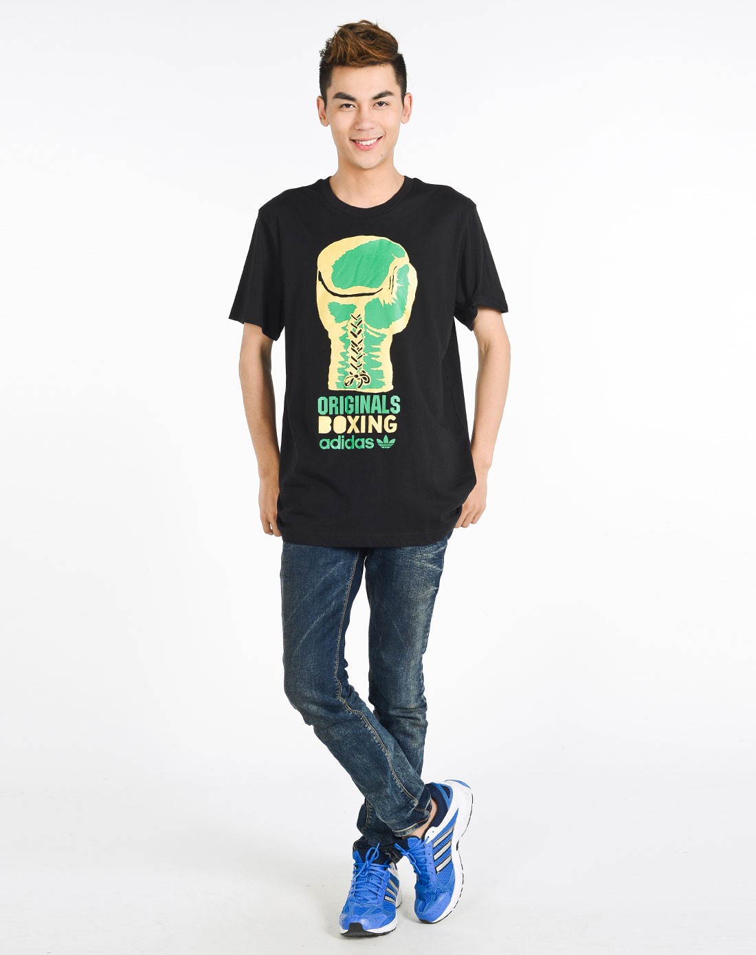 阿迪达斯adidas男装专场-男款黑色运动休闲系列短袖t恤