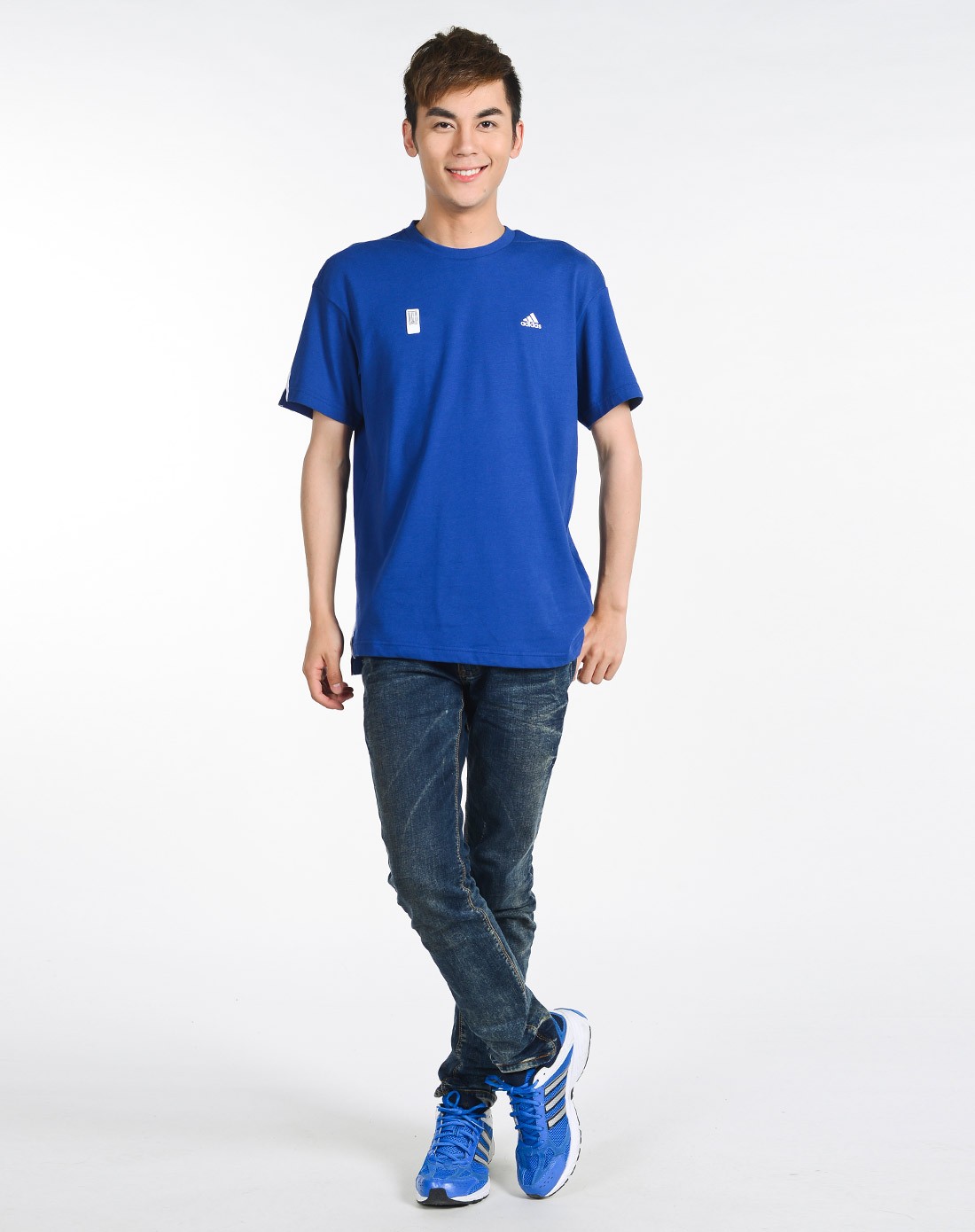 男款蓝色短袖t恤 训练系列