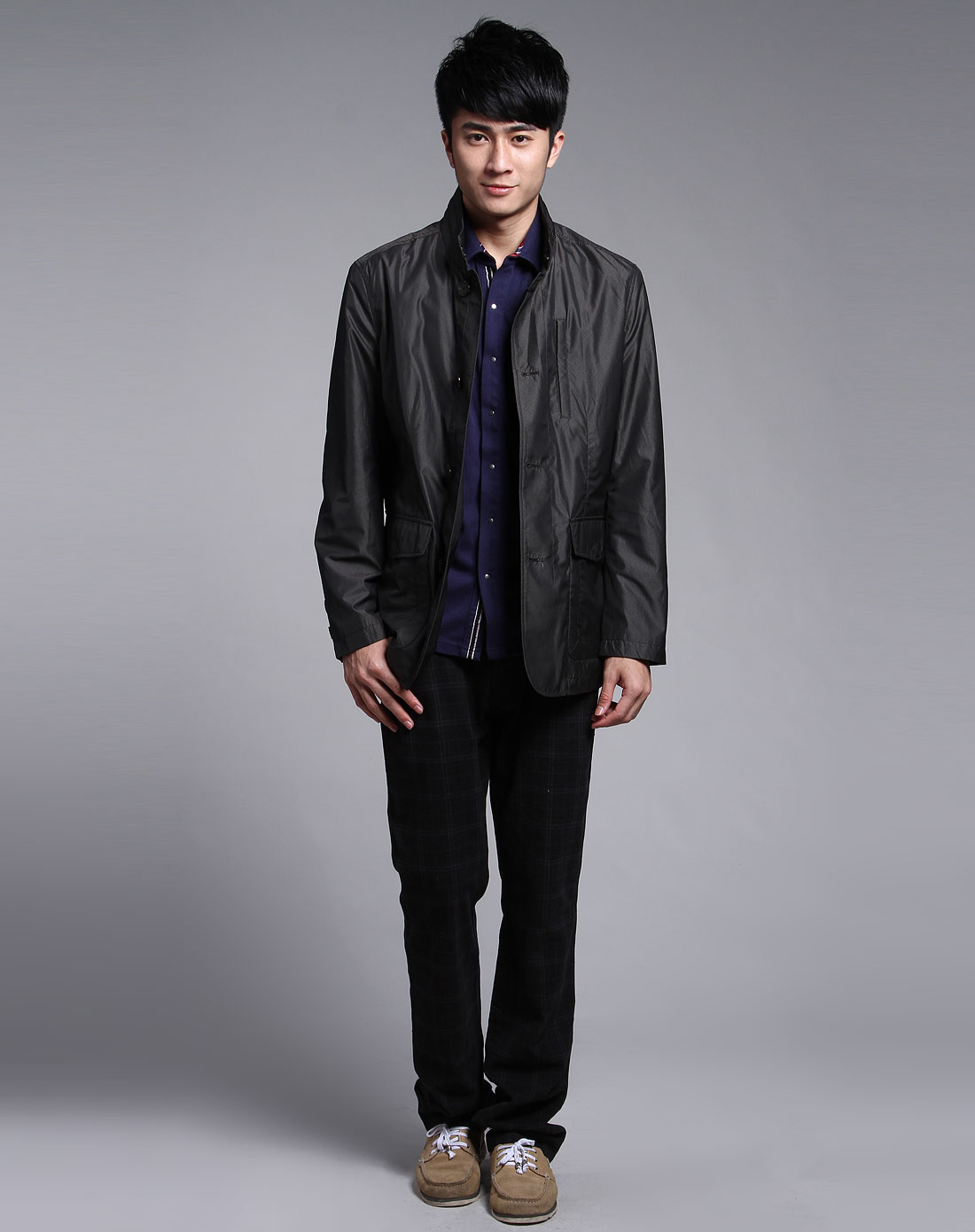 梵尼迪venerdi uomini 男款咖啡色一手长外套